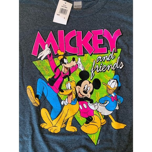 Walt Disney Mickey Mouse Goofy Donald Duck Pluto T-Shirt Small NWT - Picture 3 of 4